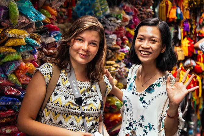 Ho Chi Minh: PRIVATE Off the Beaten Track Tour with a Local - Thien Hau Pagoda: culture you can watch, not just read about