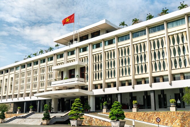 Ho Chi Minh Scavenger Hunt and Sights Self-Guided Tour - Walking Pace, Timing, and How to Avoid Getting Tired