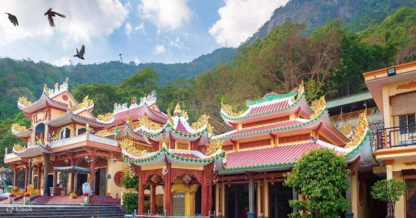 Ho Chi Minh:Small Group Black Virgin Mountain,Cao Dai Temple - Riding the Cable Car to Bà Đen Temple: The Main Payoff