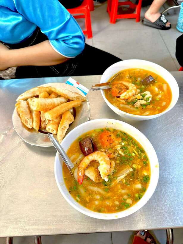 KISSTOUR | Motorbike Food Tour Female Drivers in Ho Chi Minh - Key points that make this tour worth your time
