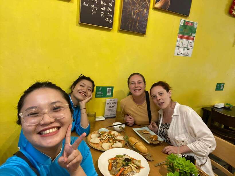 KISSTOUR | Motorbike Food Tour Female Drivers in Ho Chi Minh - What to bring and how to prepare for scooter riding