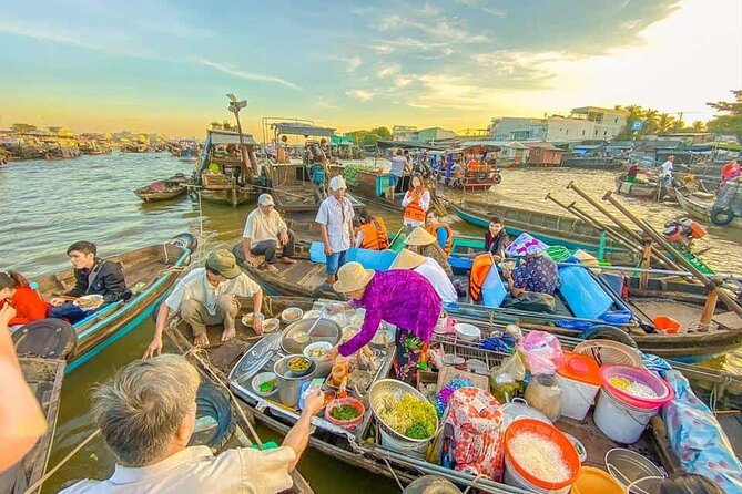 Luxury Mekong Delta Floating Market small Group 2 Days 1 Night - Can Tho and the long return to Saigon: plan for the travel day