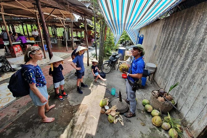 Mekong Delta 1 Day Tour - Getting Out of Ho Chi Minh City: air-conditioned comfort first