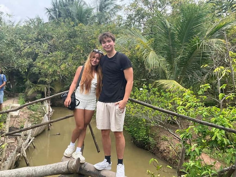Mekong Delta 2 Days: Floating Markets & Cultural Exploration - Noodle oven and noodle pizza: fun to watch, optional to pay