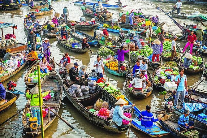 Mekong Delta 2Days/1 Night included Pick up & Transfers - Day 2 on the Bassac River and Cai Rang Floating Market