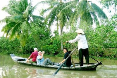 Mekong Delta Tour with Kayaking, Cycling and Cooking - Family Garden in Long An: cycling through orchards and cooking classes