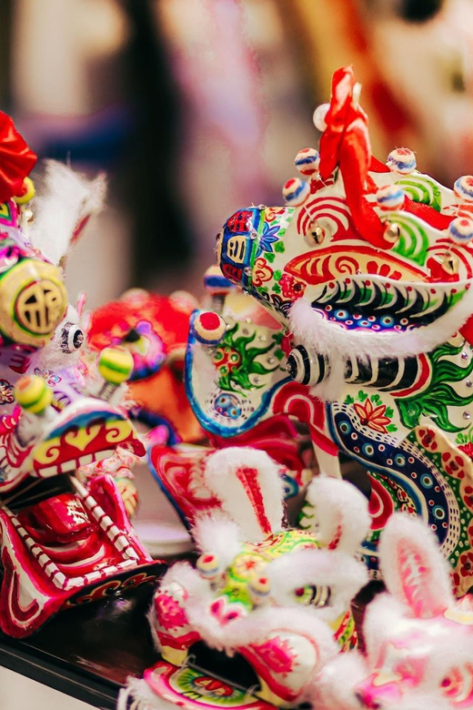 Mini Lion head decoration workshop - Why a Mini Lion Head Workshop in Cholon Works Better Than a Typical Souvenir Stop