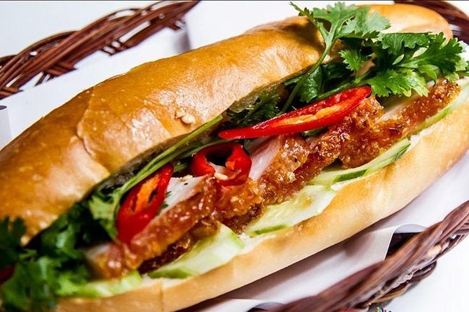 Morning Walking Food Tour in Non Tourist Area and Full of Local Life - Pho Chua, Banh Mi Heo Quay, and Banh Khot: The Tastings That Build a Food Map