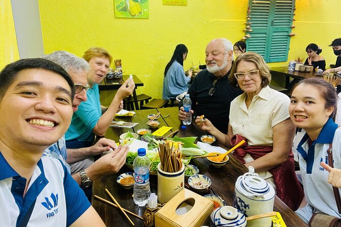 Motorbike Food Tour in Saigon Real Local Flavors - Stop 2: Bánh xèo 335/5 and that crispy pancake moment