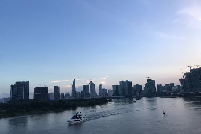 PHU MY SHORE EXCURSION: Saigon Past and Present Tour - Who Should Book This Saigon Past and Present Tour?