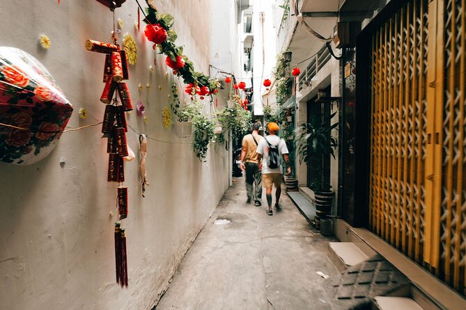 Private and Exclusive Hidden Gems and All Highlights - Communal Apartment Blocks, Flower Markets, and the City’s Everyday Story