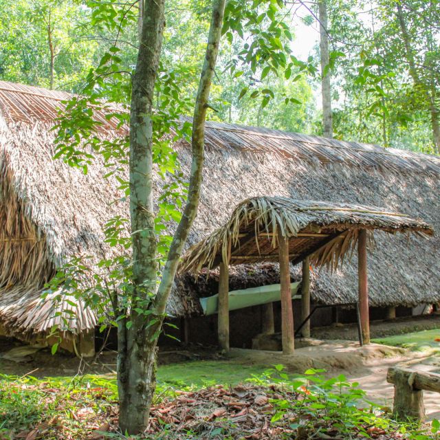 Private Cu Chi & Mekong Delta Tour: History Meets Nature - Lunch on the Road to the Mekong: Fuel for a Long Day