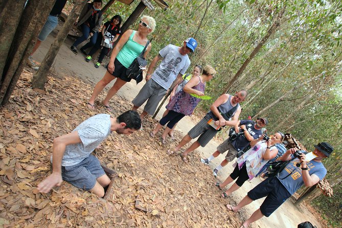 Private Cu Chi Tunnels tour by Luxury Speedboat - Lunch break: a set Vietnamese menu when you need it