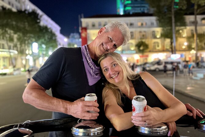Private Ho Chi Minh by Jeep Evening Tour and Dinner Cruise - Private jeep at 6pm: how the evening starts in Ho Chi Minh City