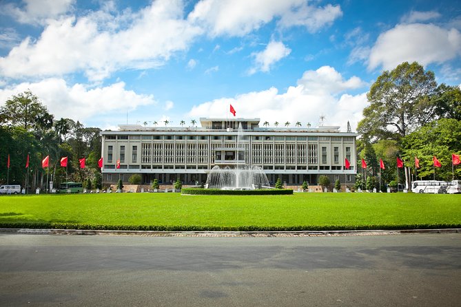 Private Ho Chi Minh City Tour - Shore Excursions - Saigon Notre Dame Cathedral and Central Post Office: Architecture You Can Actually Walk