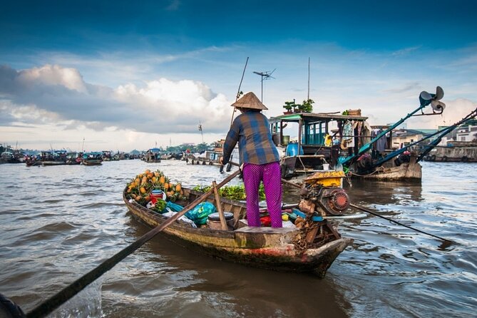 PRIVATE LUXURY Mekong Delta full day from HCM city - Ben Tre lunch: a smart inclusion for a long day