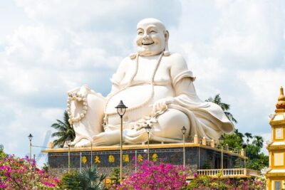 Private Tour - Mekong Delta 'My Tho' with Cooking Class 1 Day - Vinh Trang Pagoda: a peaceful reset before the river