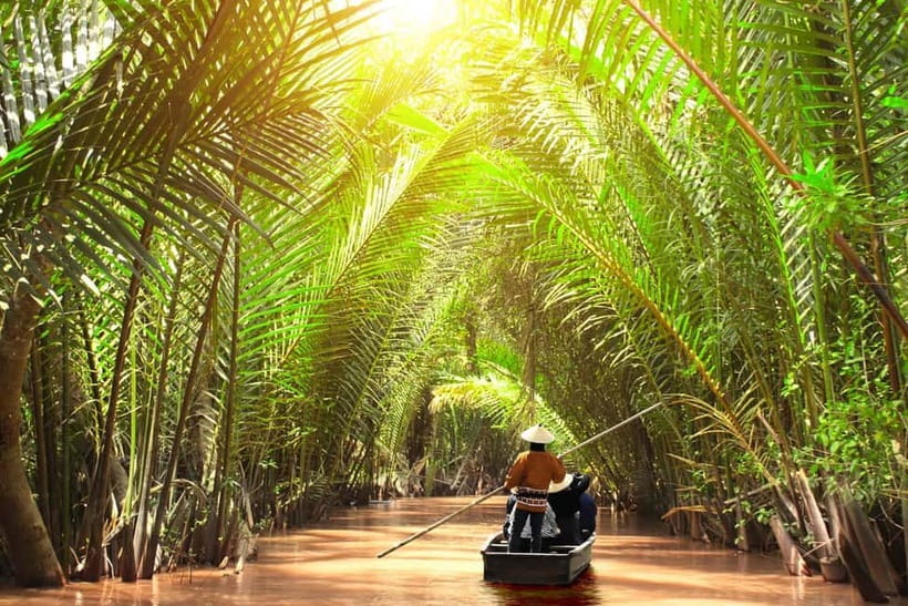 Private Vinh Trang Pagoda & Mekong Delta from Ho Chi Minh - What the day feels like from start to finish