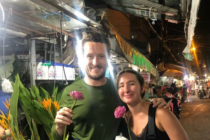 Ride Saigon: Private Half-Day Motorbike Adventure - Ben Thanh Market: Your Quick Start Into Local Shopping Culture