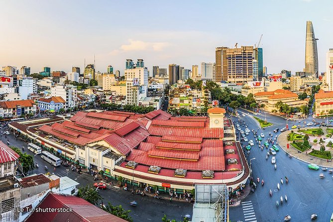 Saigon Day Tour from Saigon cruise harbor - Emperor Jade Pagoda: a calmer 30-minute pause