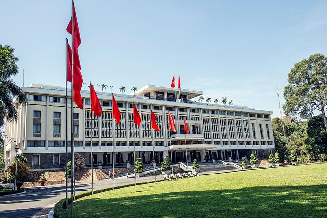 Saigon Day Tour from Saigon cruise harbor - Independence Palace: Reunification history on a clock