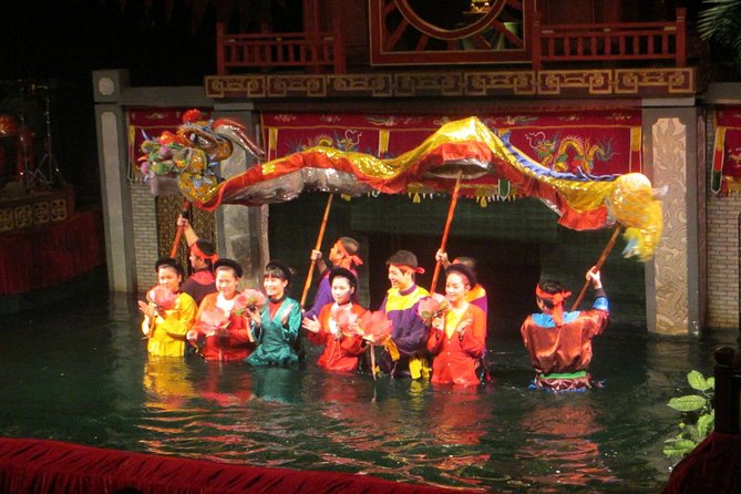 Saigon Dinner Cruise with Live Music Ho Chi Minh– Group Tour - Price and value: what $50 buys (and what it doesn’t)