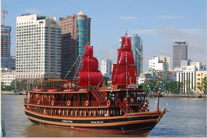 Saigon Local Sightseeing Free Walking Tour - Coffee shop and snacks: optional, but good to plan for