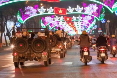 Saigon: Private Food Tour Discovery & City Tour by Jeep - Timing, Pickup, and How the 4 Hours Flow