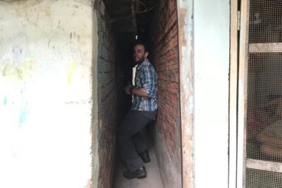 Saigon Slum tour and Saigon Chillspots by motorbike/ Aodai rider - Picking a Route: Slum Tour vs Chillspots on Motorbike