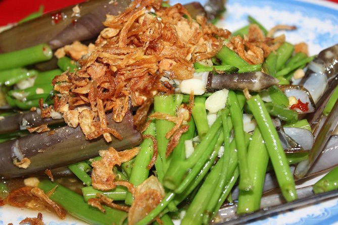 Saigon Street Food & Hidden Gems Tour: Live Like a Local - Why the motorbike + street food combo makes sense in Saigon