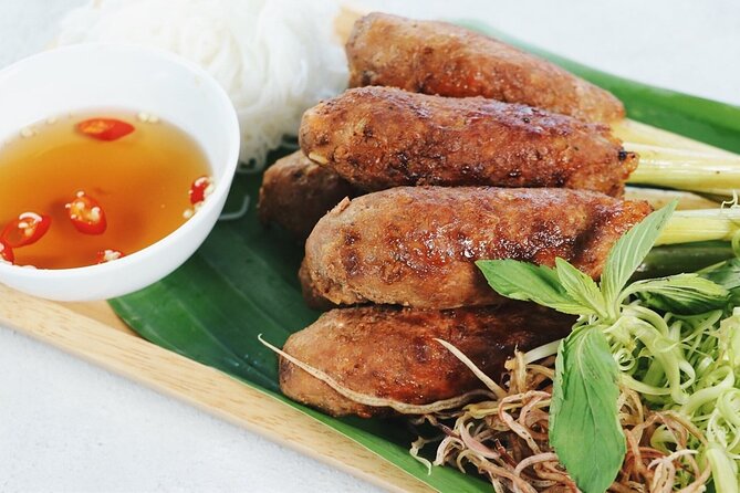 Saigon Street Food Safari by US Army Jeep - Stop 2: Apartment buildings street routes and the kind of food tours miss