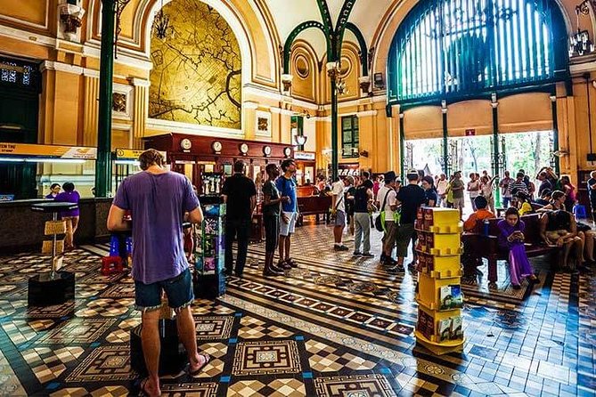 Saigon Then & Now: A Bygone Cyclo Adventure - Central Post Office and Reunification Palace: the big architecture hits