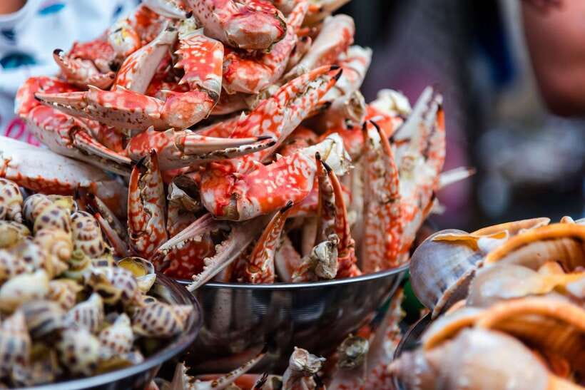 Secret walking Food Tour Ho Chi Minh City - Nguyen Hue Walking Street and Cơm Tấm Broken Rice