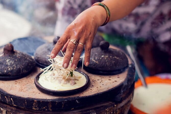 Street Food Adventure in Ho Chi Minh City - Ho Thi Ky Flower Market: Your First Taste of the City’s Night Glow