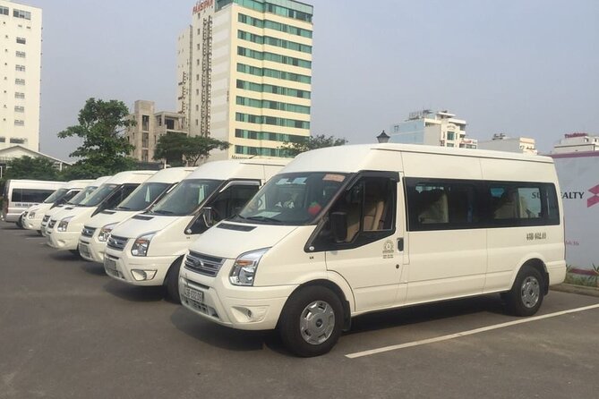 (TOP) Private car: Ho Chi Minh Airport (SGN) from/to HCM center - The Drive Into the City: Comfort, Timing, and Traffic Reality