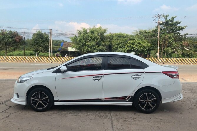 (TOP) Private car: Ho Chi Minh Airport (SGN) from/to Mui Ne - What you’re really paying for: a calm ride between SGN and Mui Ne
