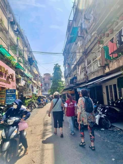 Top Saigon Unique Street Food On Scooter w/ Locals - Scooter Street Food With Locals: What This 4 Hours Really Covers