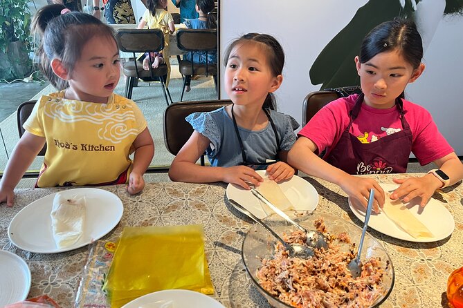 Vietnamese Homestyle Cooking Class in Ho Chi Minh City - Coffee, tea, and the meal you sit down to